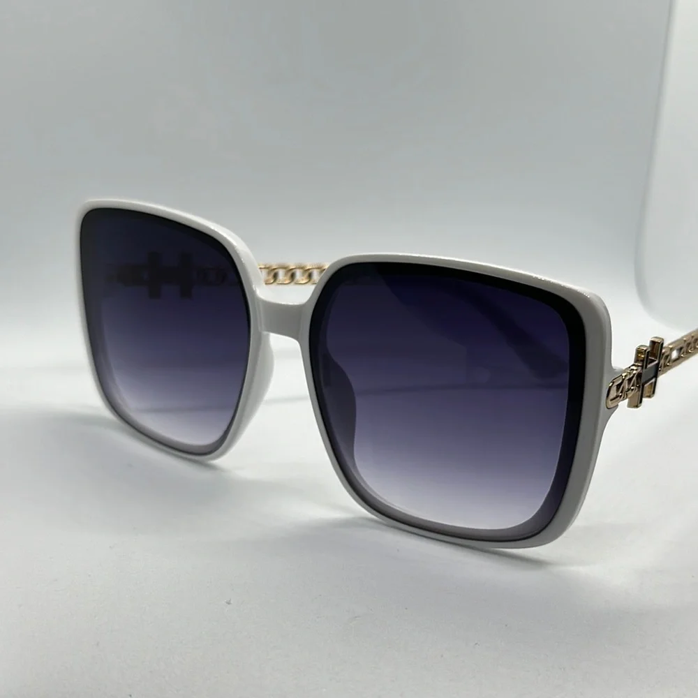 Chic Oversized Square Sunglasses - White Frame, Gold Accents, UV Protection NWT